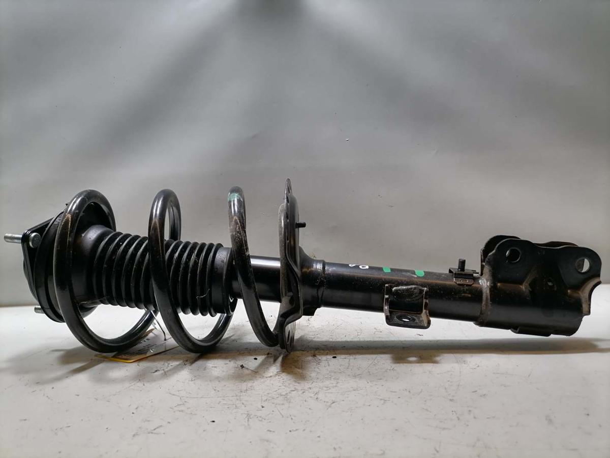 Mitsubishi Eclipse Cross GL3W original Federbein Sto&szlig;d&auml;mpfer vorn rechts 2.4 72kw Bj.2023